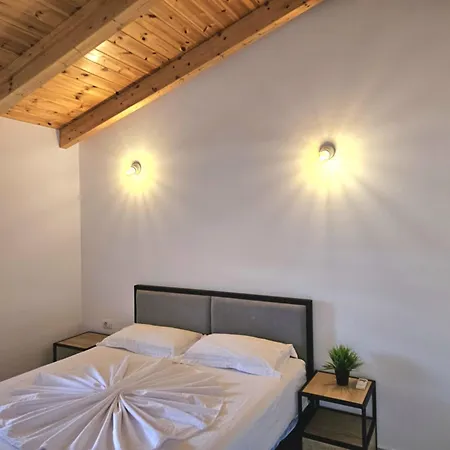 Arta Apartman *