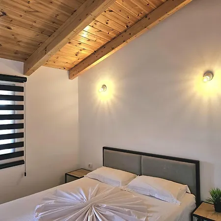 Arta Apartman Saranda